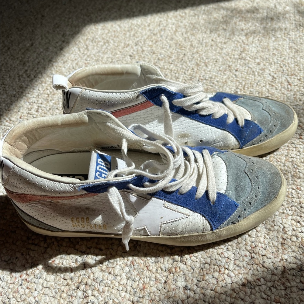 Golden Goose Deluxe Brand Size 37 mid-stars
